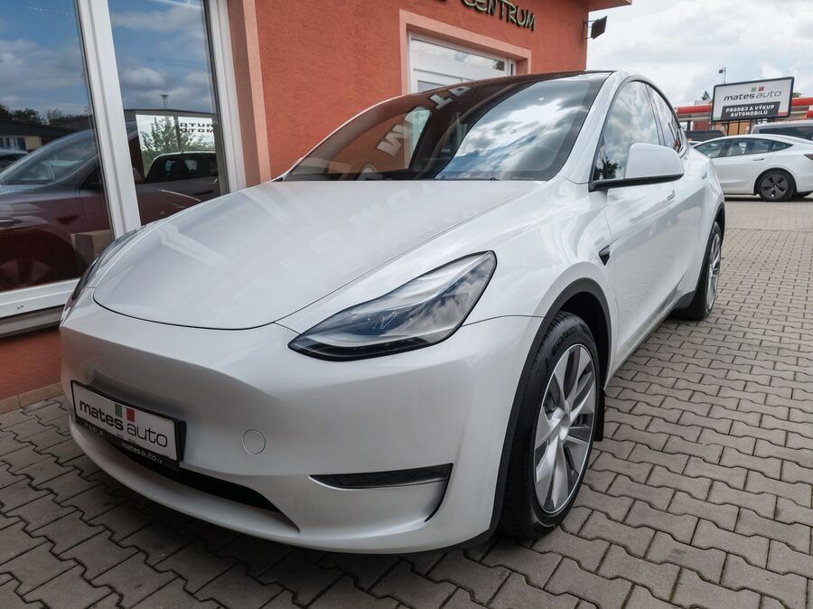 Tesla Model Y Long Range Dual Motor,